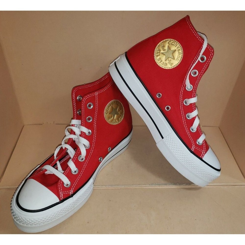 Converse Chuck Taylor All Star Lift Platform Red Sneakers Women's Size 7.5 NWOB